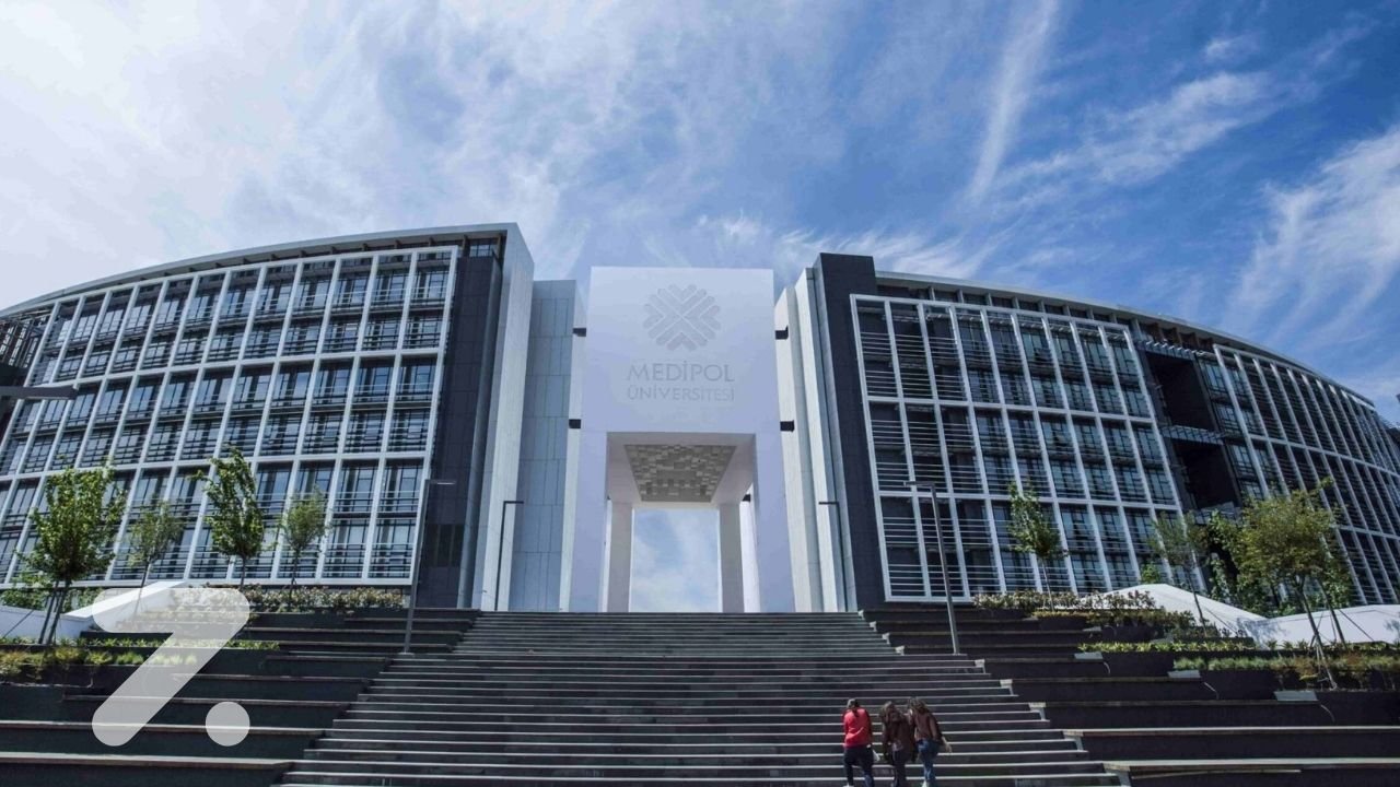 جامعة اسطنبول ميديبول